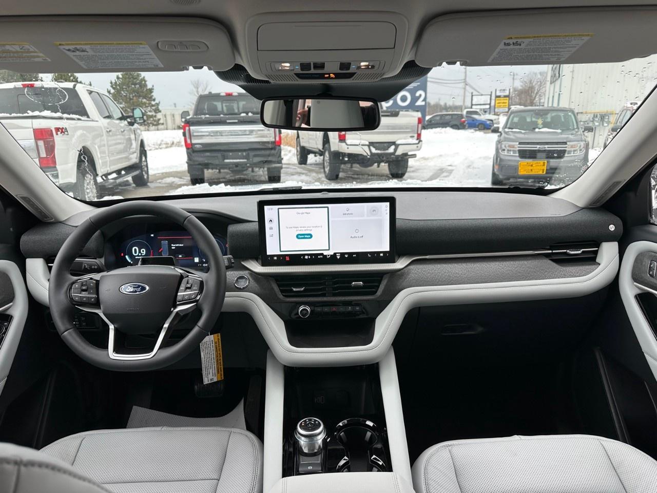 2026 Ford Explorer Platinum 4WD Photo