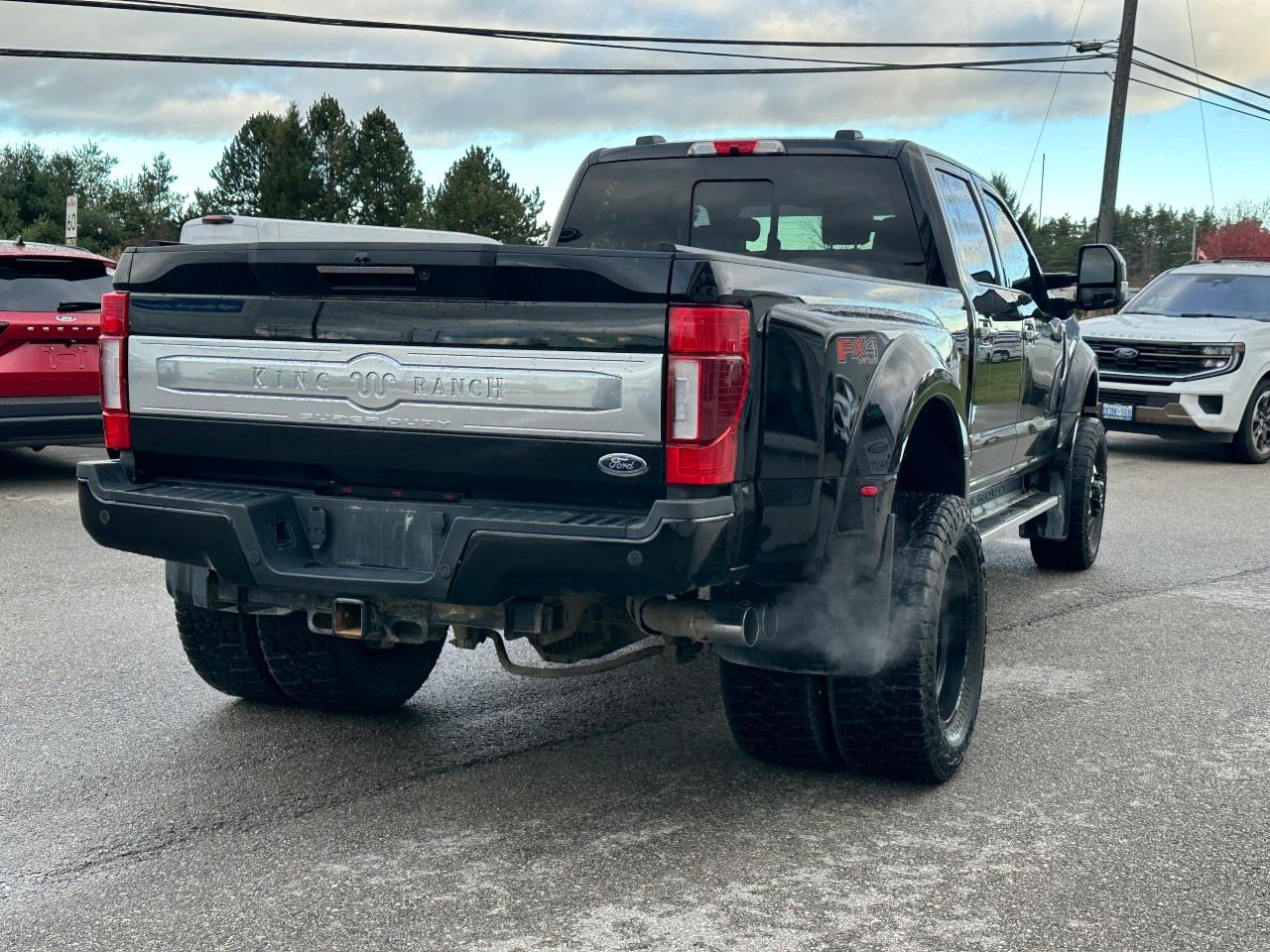 2022 Ford F-450 Super Duty DRW KING RANCH 4WD CREW CAB 8' BOX Photo