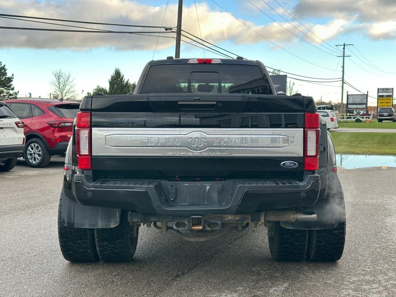 2022 Ford F-450 Super Duty DRW KING RANCH 4WD CREW CAB 8' BOX Photo