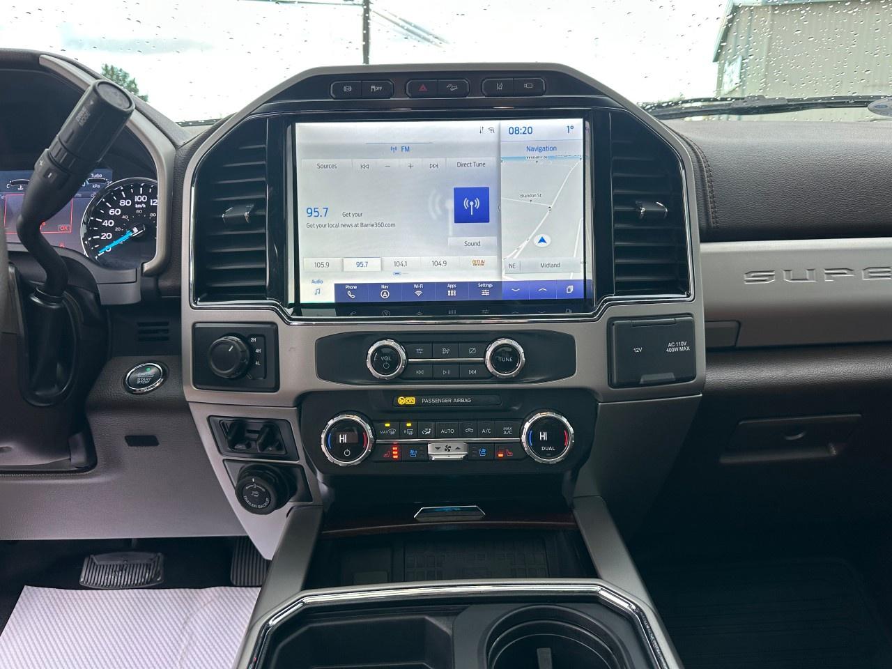 2022 Ford F-450 Super Duty DRW KING RANCH 4WD CREW CAB 8' BOX Photo