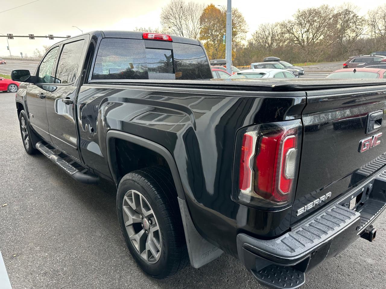 2018 GMC Sierra 1500 SLT Photo