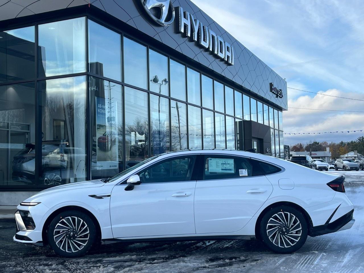 2026 Hyundai Sonata Hybrid Preferred-Trend FWD Photo