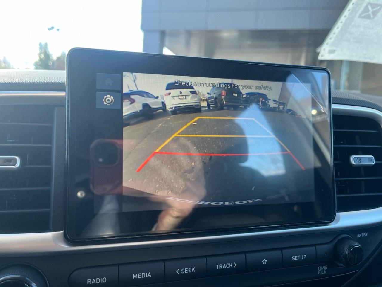 2026 Hyundai Venue Essential IVT Photo