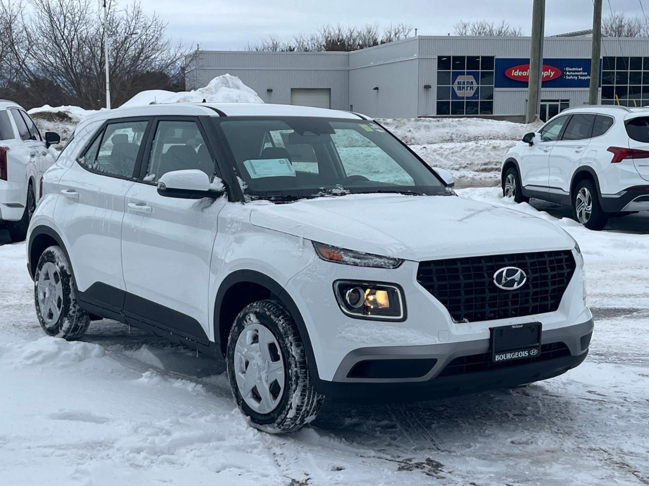 2026 Hyundai Venue Essential IVT Photo