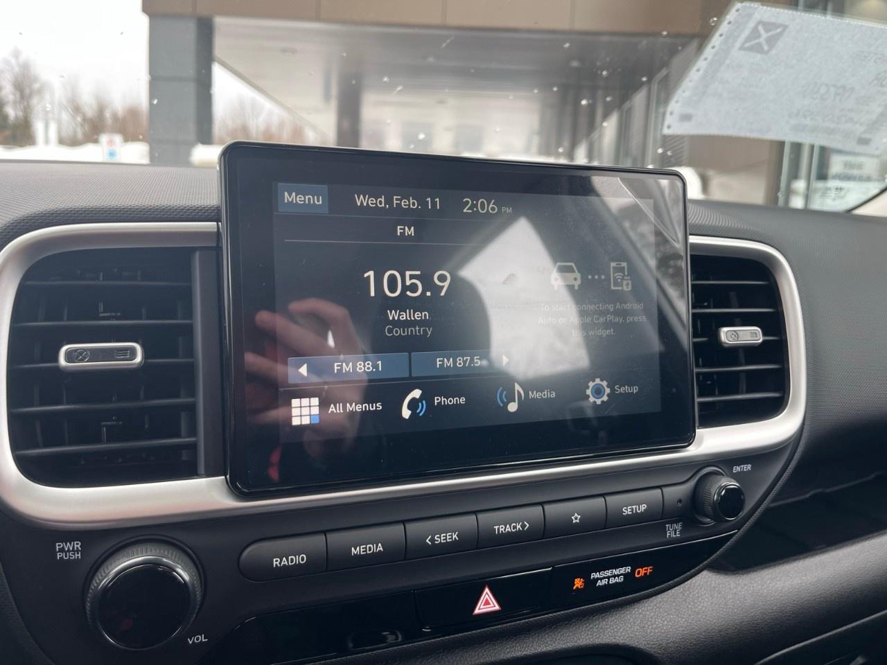 2026 Hyundai Venue Essential IVT Photo