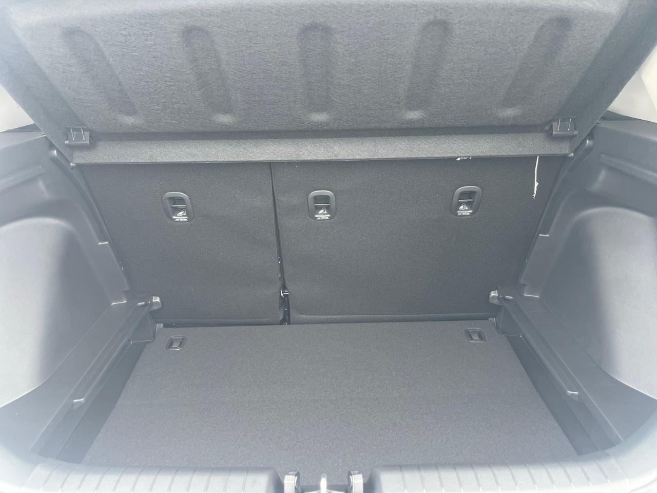 2026 Hyundai Venue Essential IVT Photo