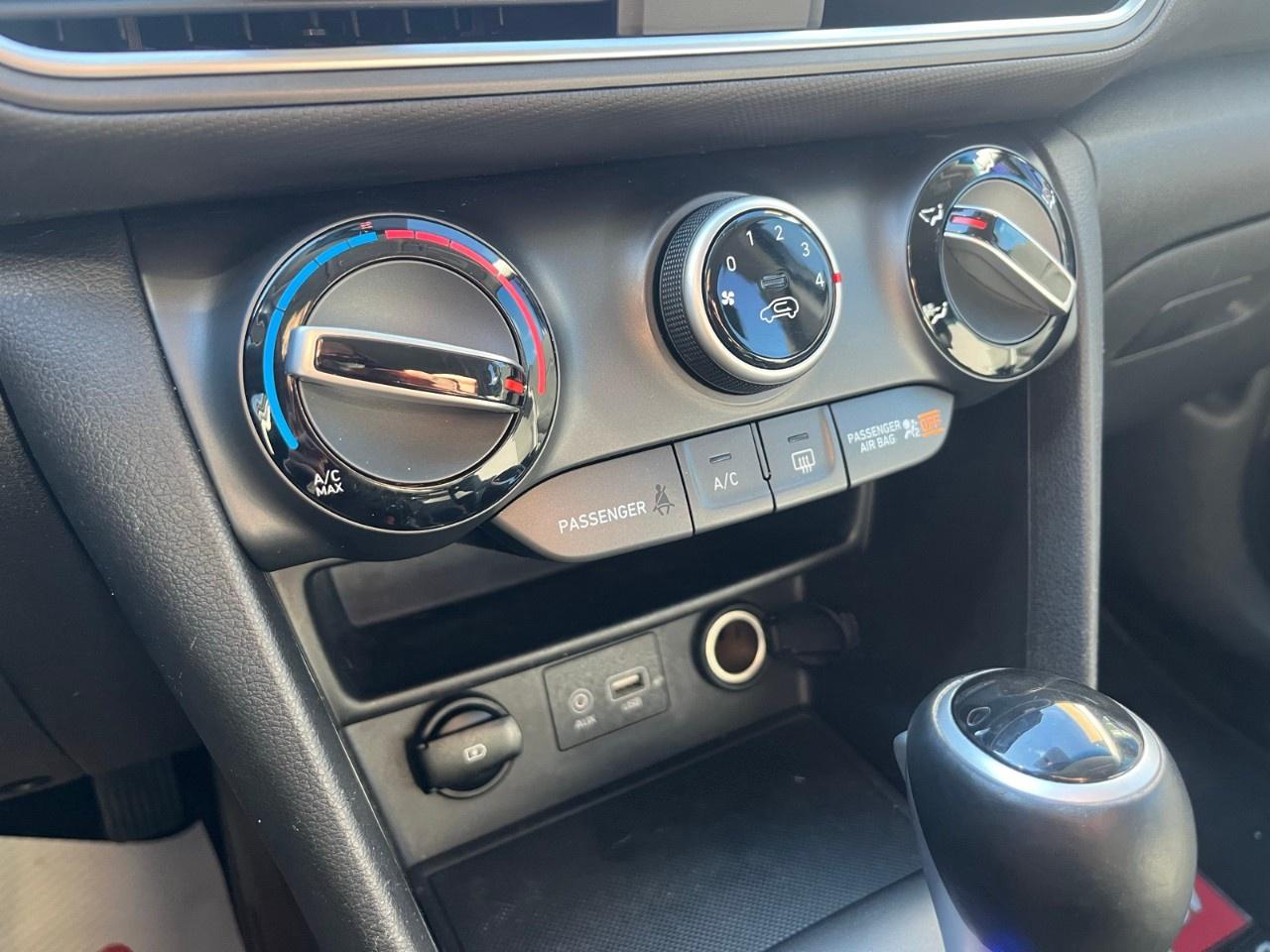 2021 Hyundai KONA 2.0L Preferred AWD Photo