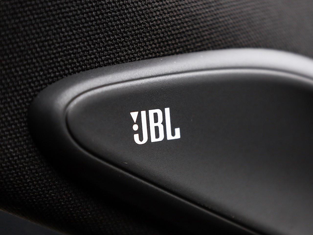 2025 Toyota Crown Signia Limited $2000 IN TOTAL SAVINGS!! Photo