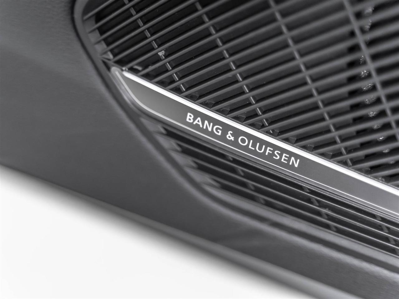 2023 Audi RS 5 Sportback SPORTBACK|BLACK OPTIC|CARBON|MASSAGE|ADAPT CRUISE Photo