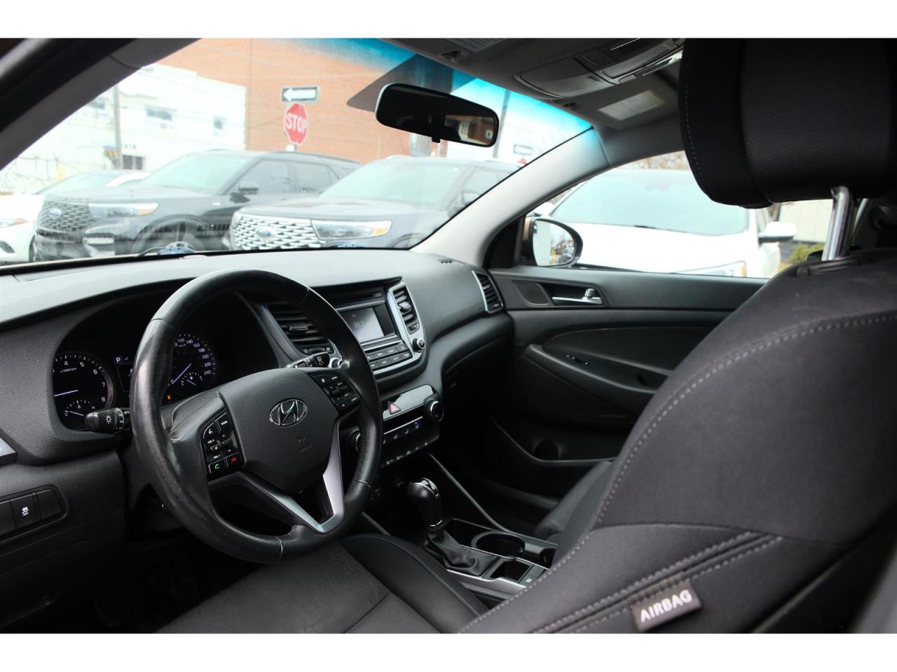 2016 Hyundai Tucson SE Photo