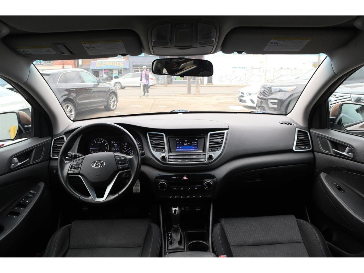 2016 Hyundai Tucson SE Photo