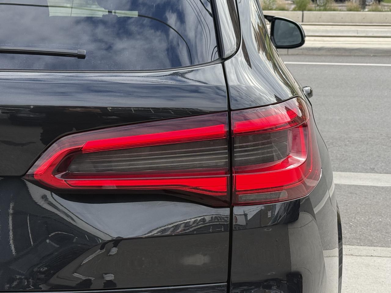 2019 BMW X5 //M SPORT | PANO | HUD | LOADED Photo