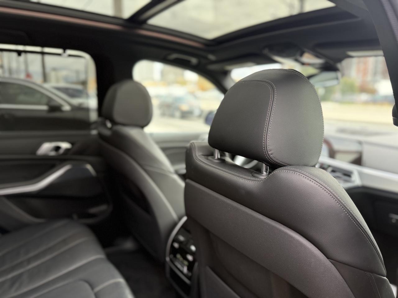 2019 BMW X5 //M SPORT | PANO | HUD | LOADED Photo