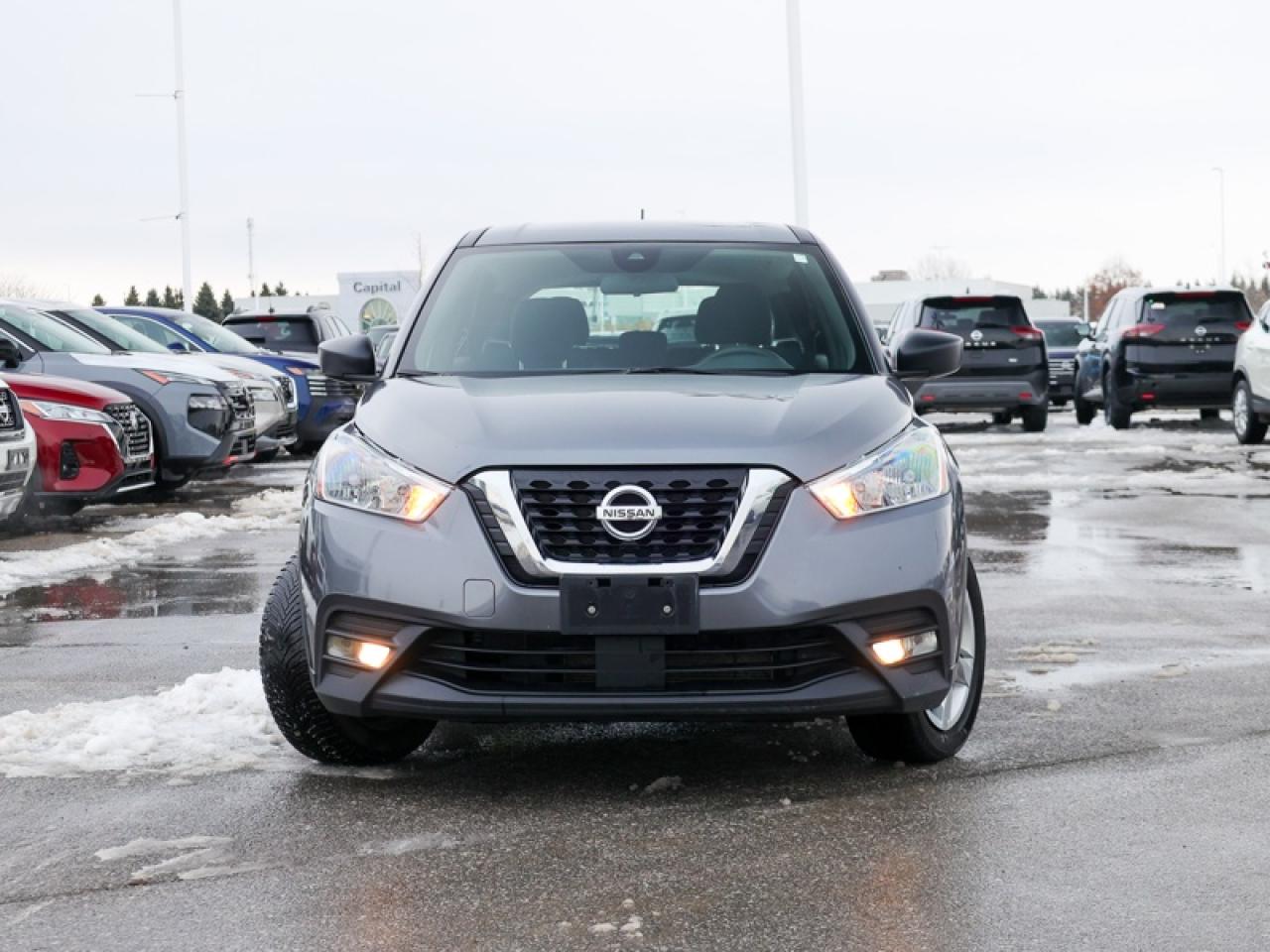 2020 Nissan Kicks S  -  Touch Screen - $89 B/W Photo