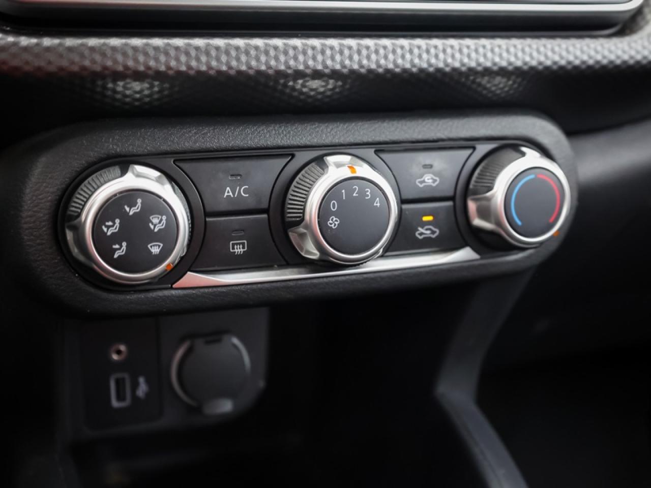 2020 Nissan Kicks S  -  Touch Screen - $89 B/W Photo