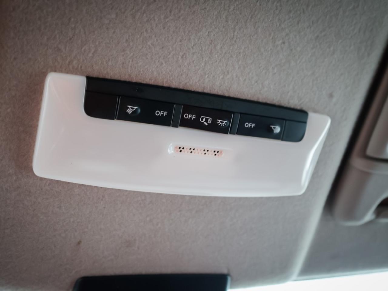 2020 Nissan Kicks S  -  Touch Screen - $89 B/W Photo