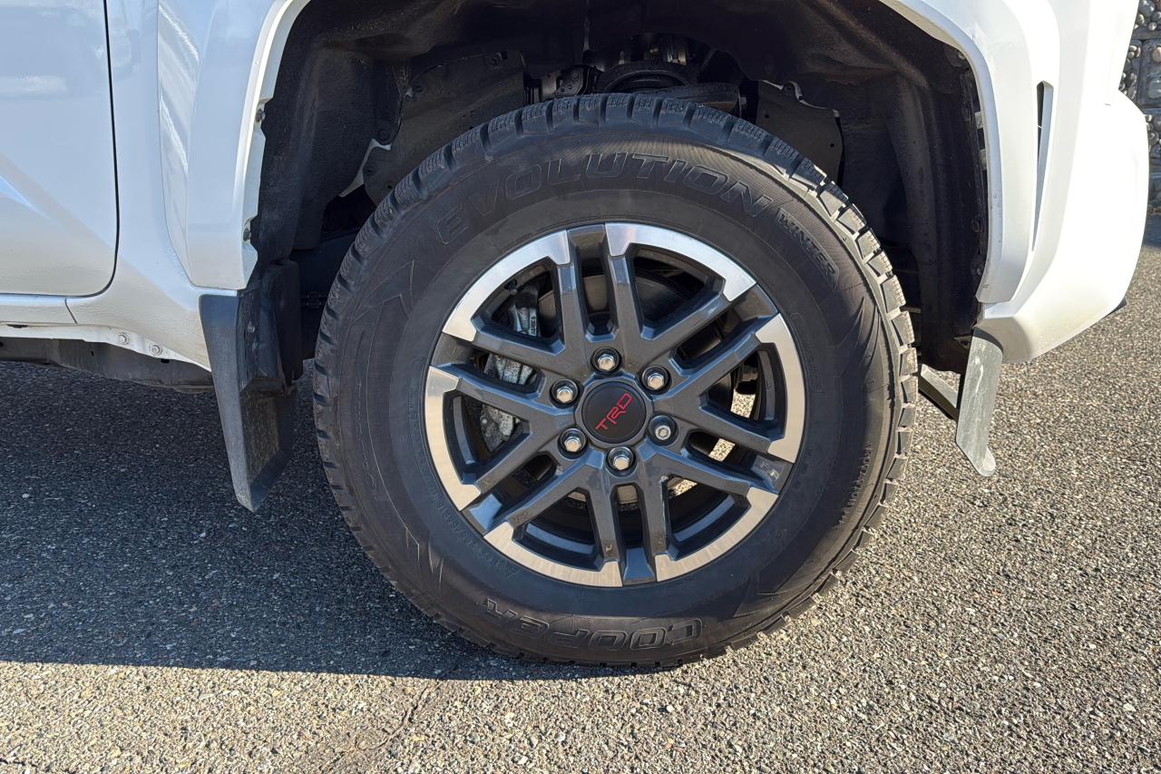 2024 Toyota Tacoma Double Cab AT TRD Sport Photo