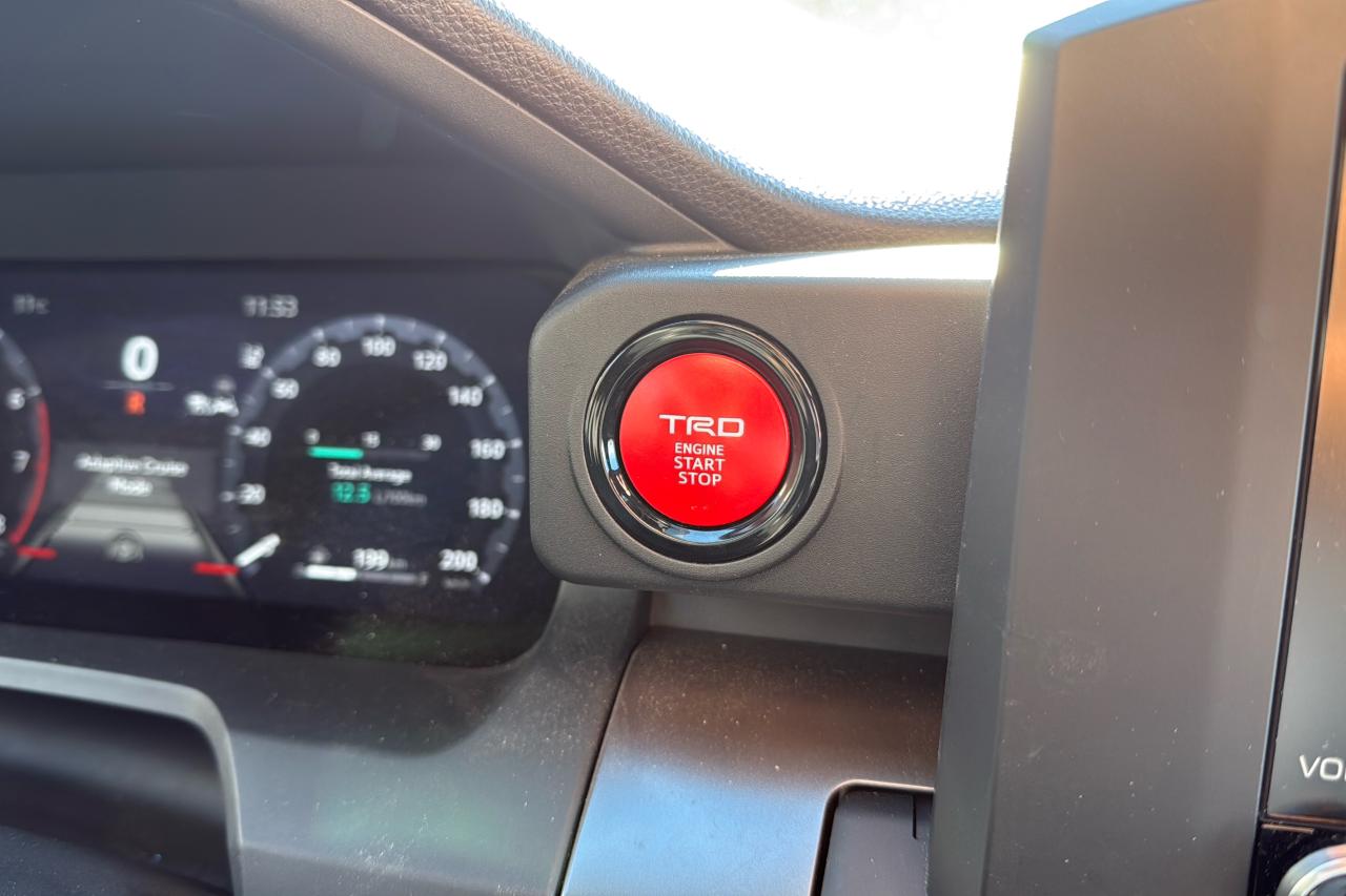 2024 Toyota Tacoma Double Cab AT TRD Sport Photo