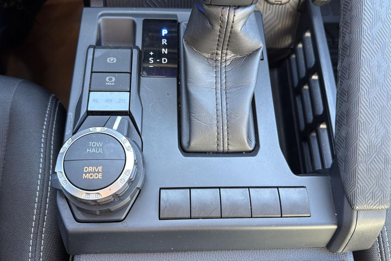 2024 Toyota Tacoma Double Cab AT TRD Sport Photo