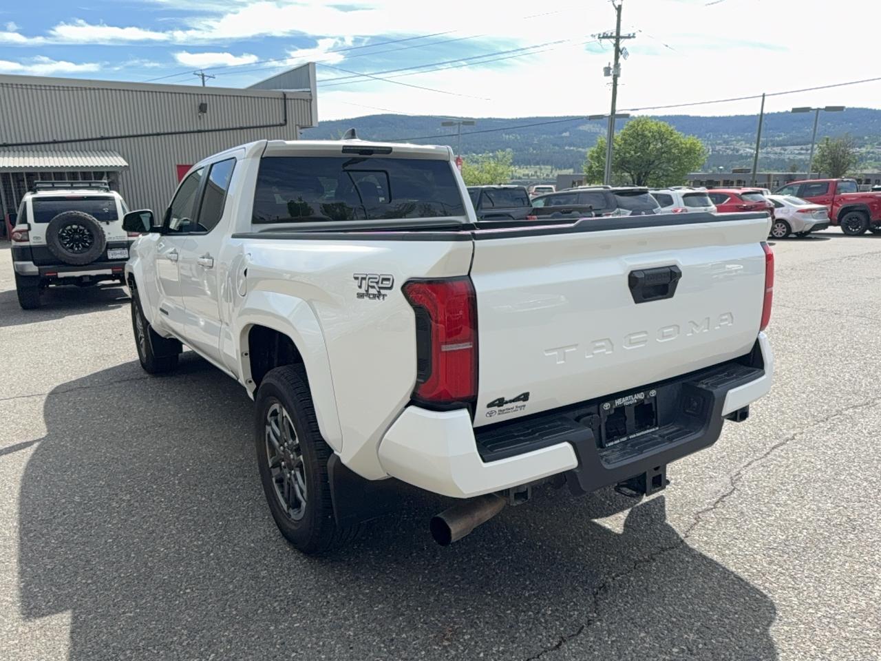 2024 Toyota Tacoma Double Cab AT TRD Sport Photo