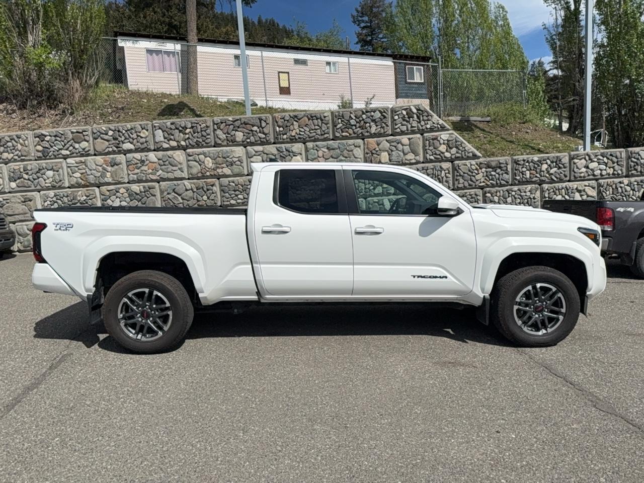 2024 Toyota Tacoma Double Cab AT TRD Sport Photo