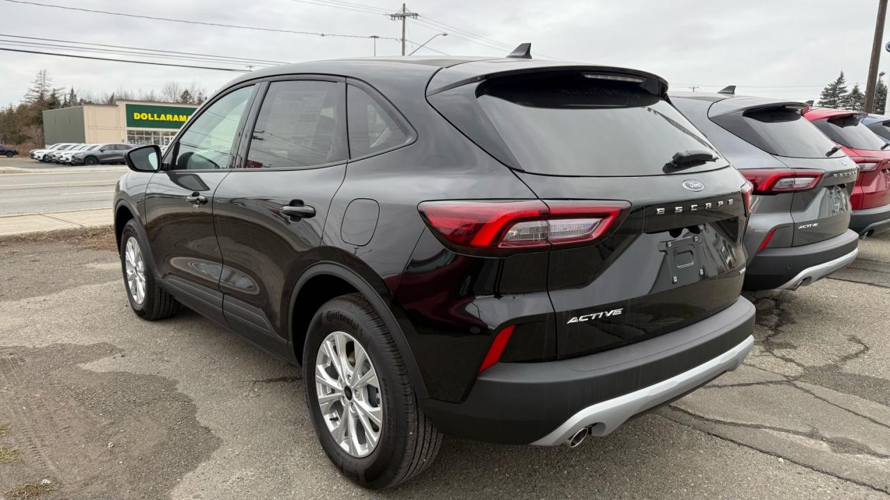 2026 Ford Escape Active® Photo5