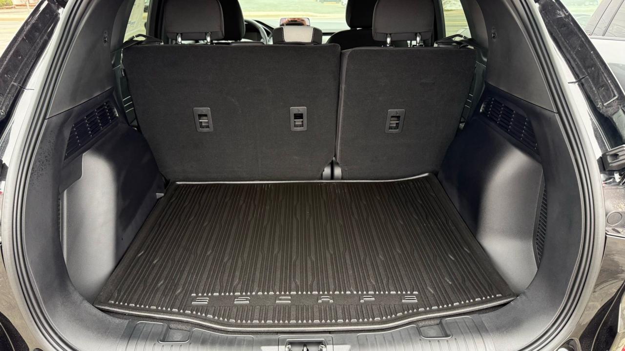 2026 Ford Escape Active® Photo5