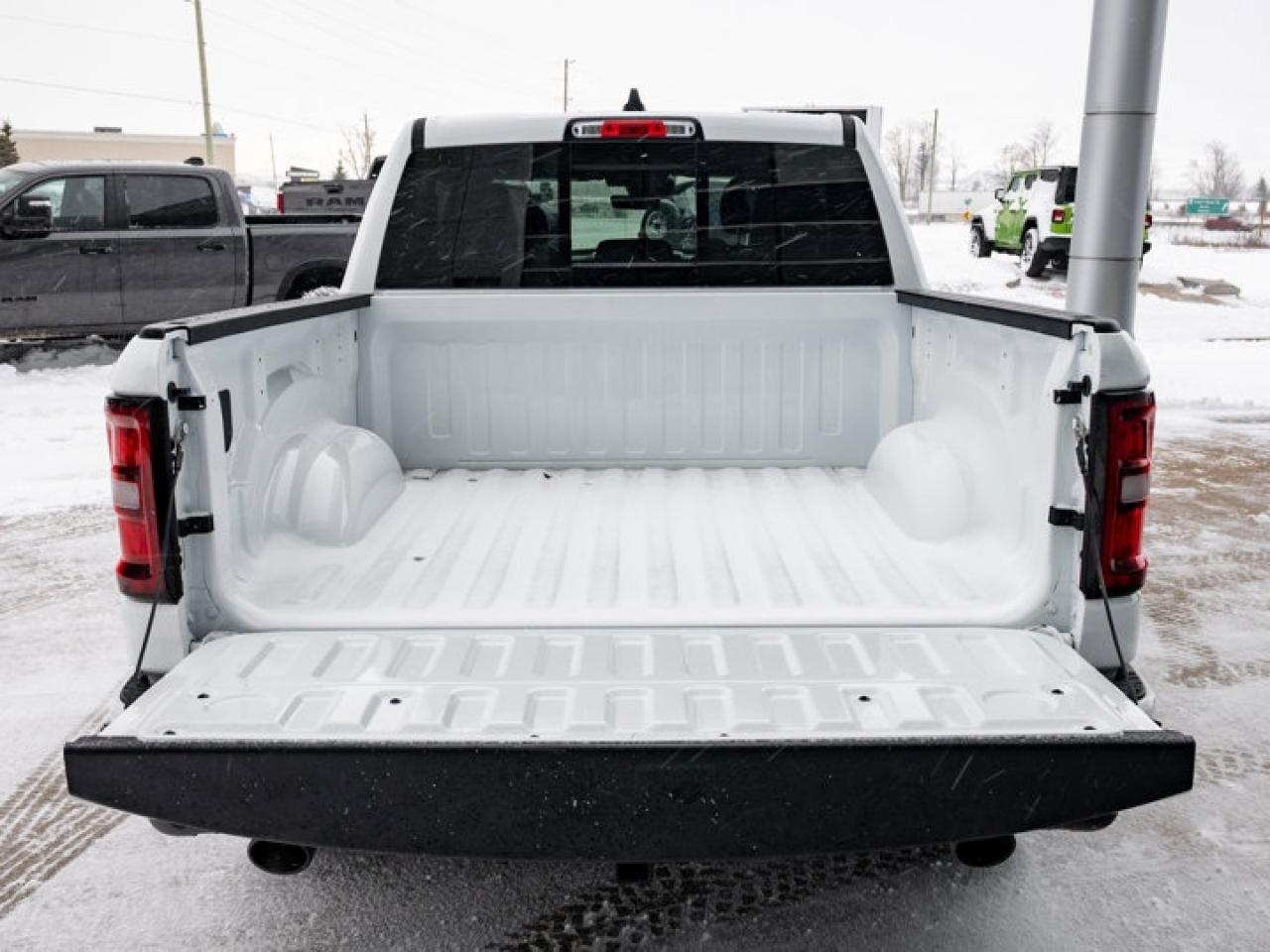 2026 RAM 1500 Express Photo