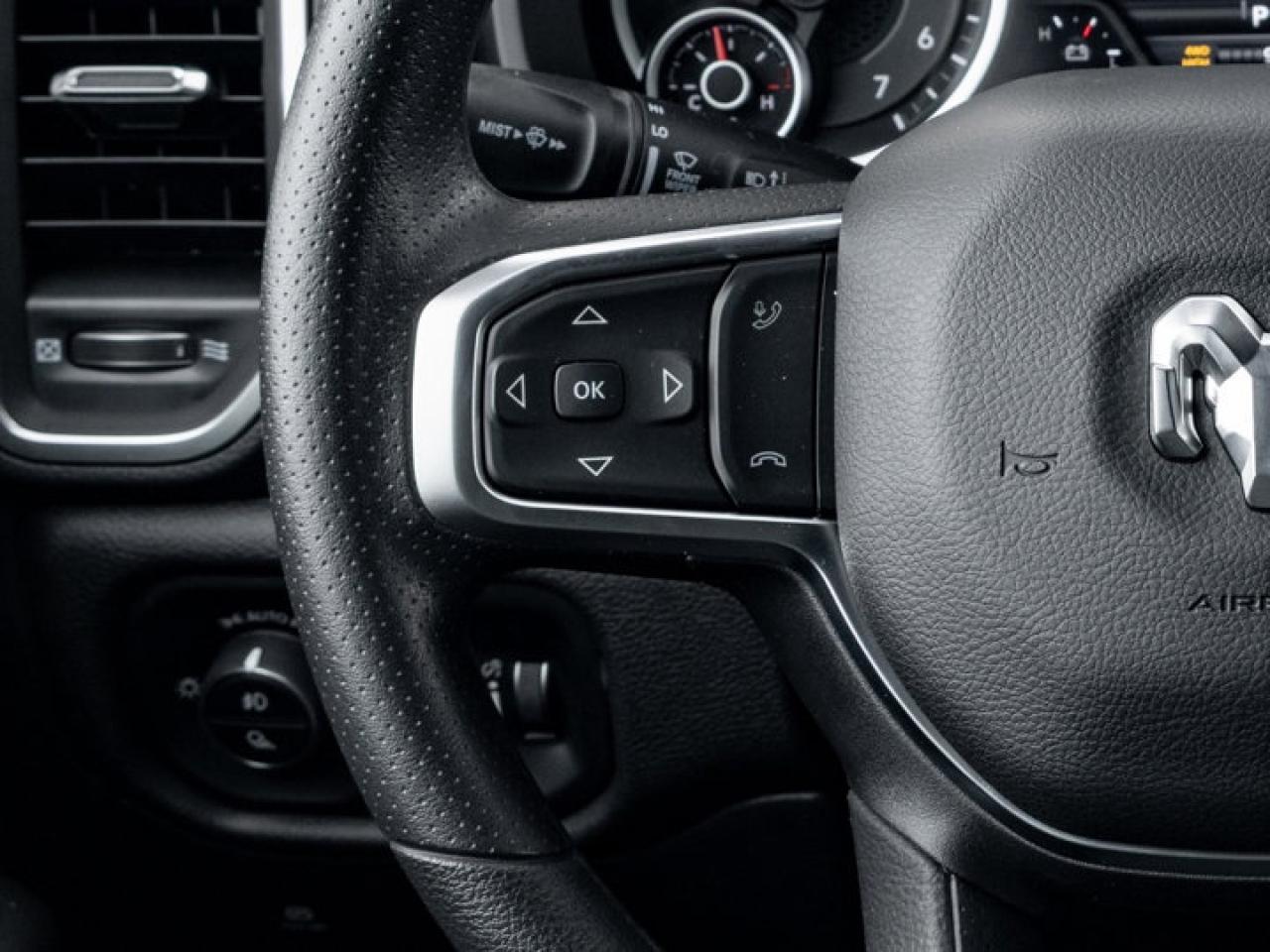 2026 RAM 1500 Express Photo