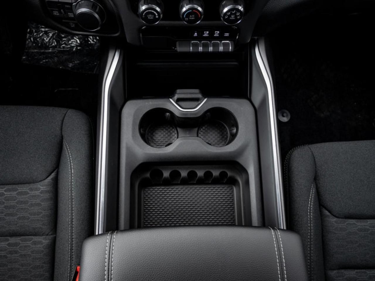 2026 RAM 1500 Express Photo