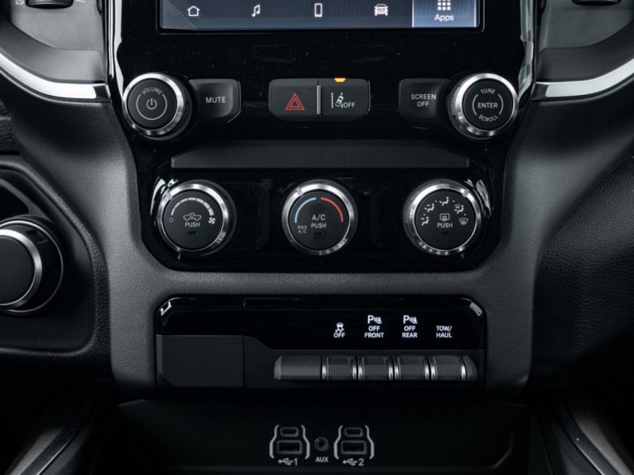 2026 RAM 1500 Express Photo