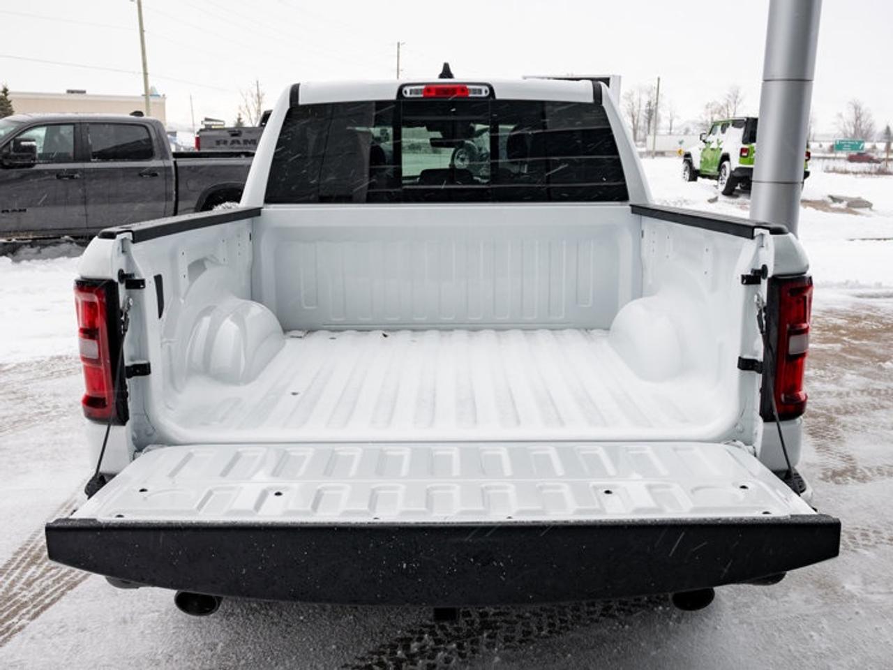 2026 RAM 1500 Express Photo