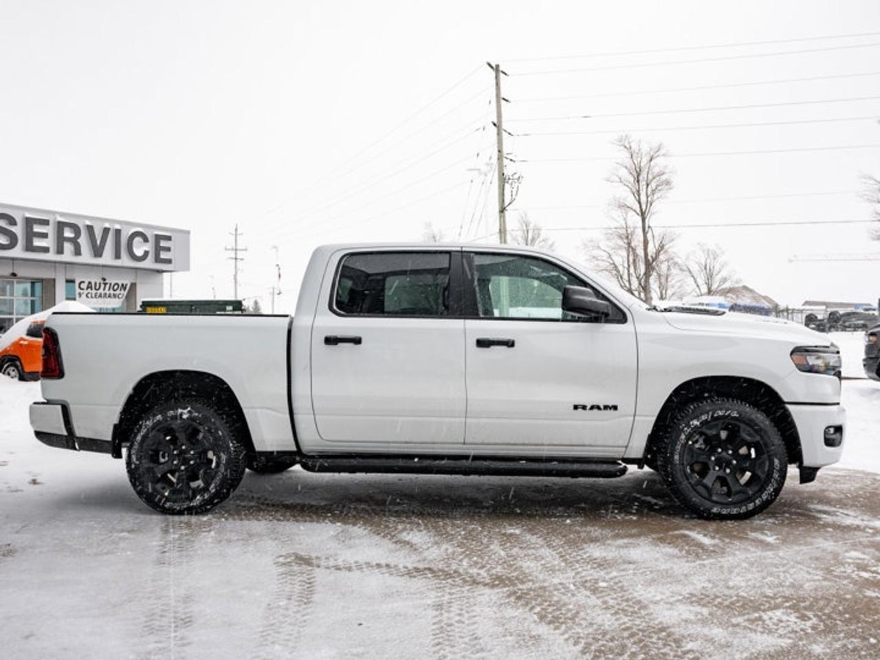 2026 RAM 1500 Express Photo