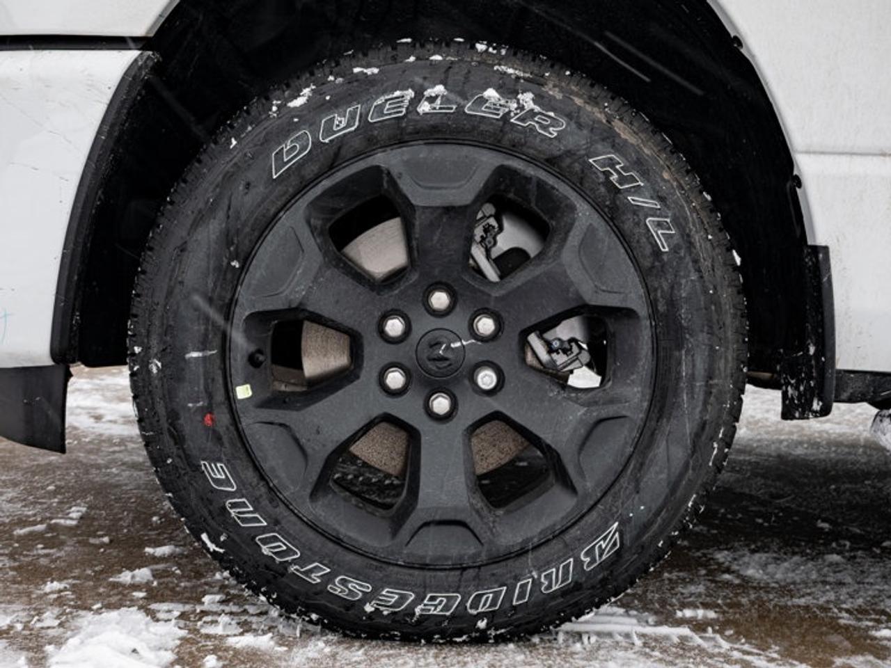 2026 RAM 1500 Express Photo