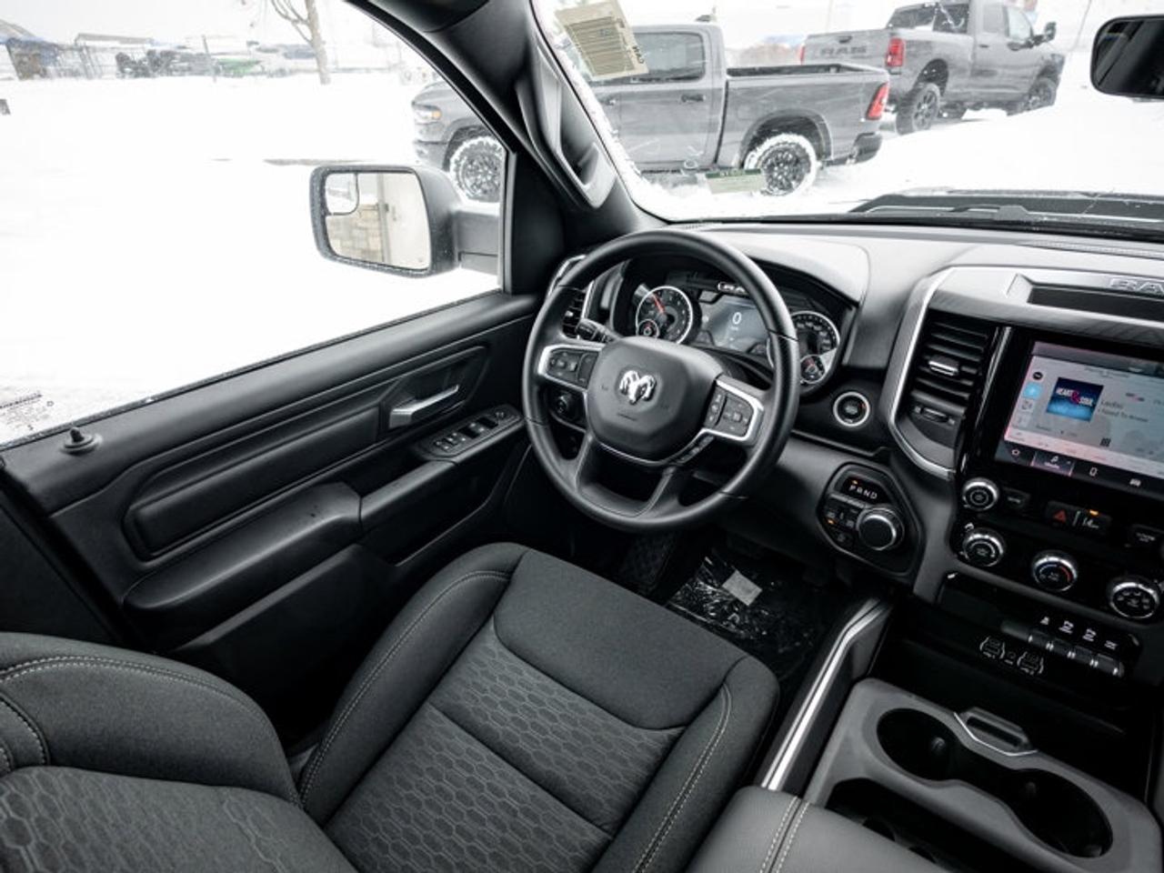 2026 RAM 1500 Express Photo