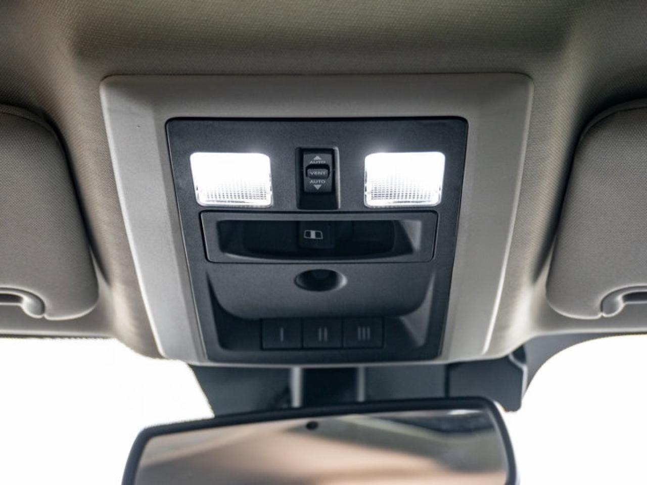 2019 RAM 1500 Classic WARLOCK Photo