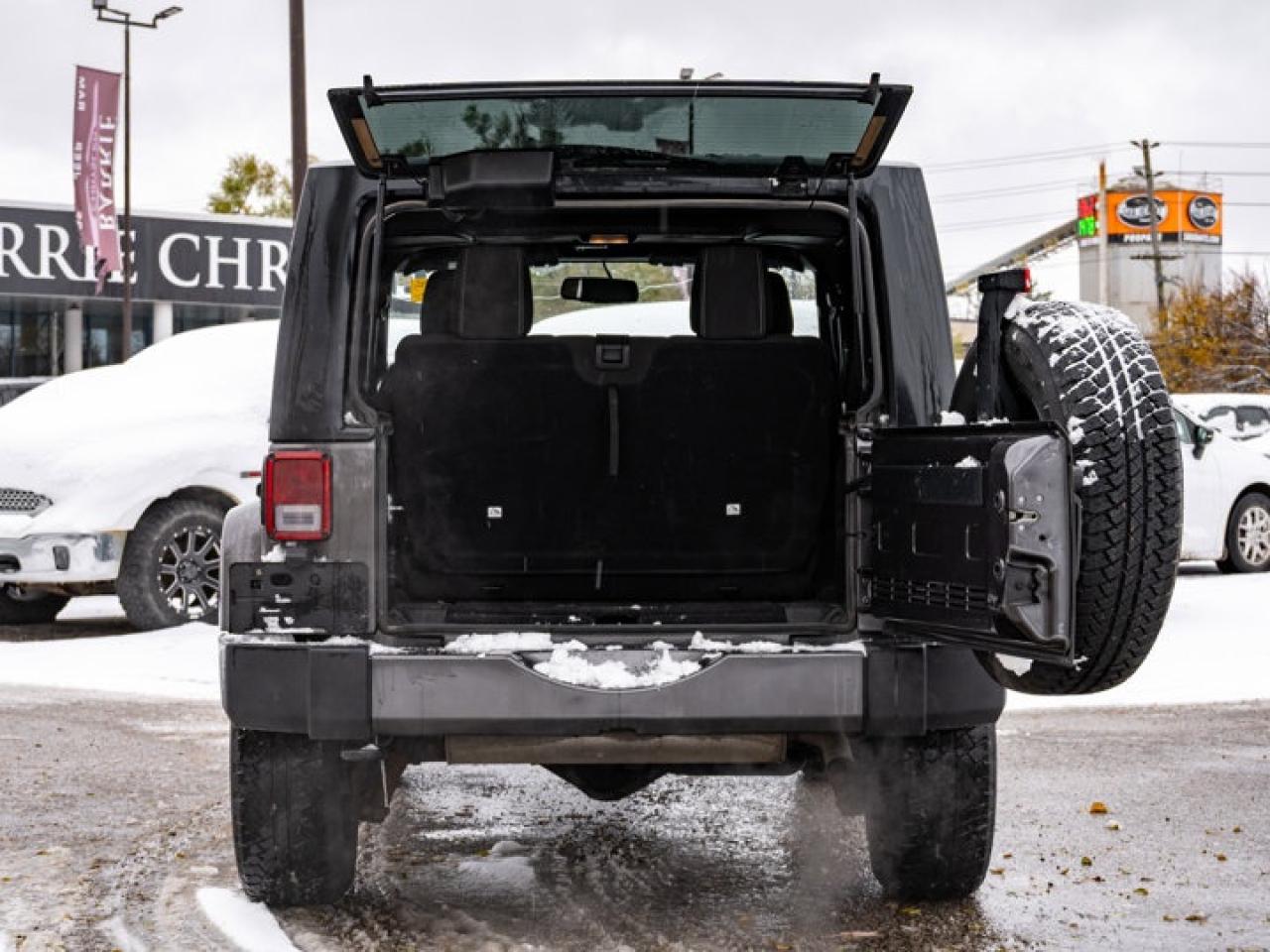 2016 Jeep Wrangler Sahara Photo