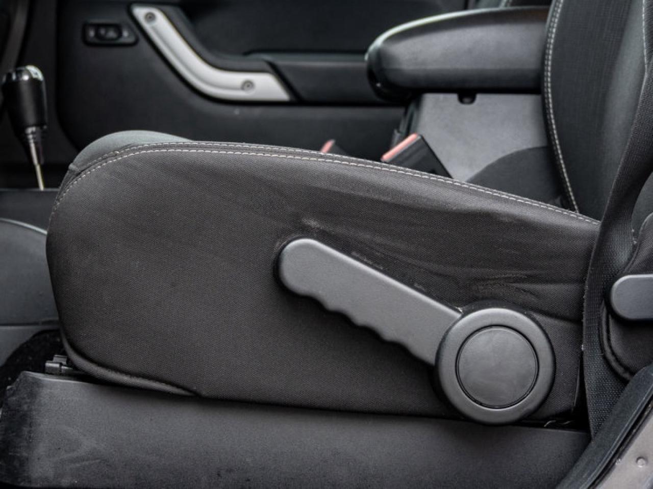 2016 Jeep Wrangler Sahara Photo