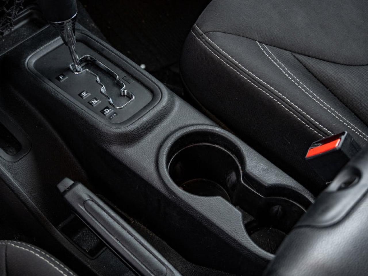 2016 Jeep Wrangler Sahara Photo