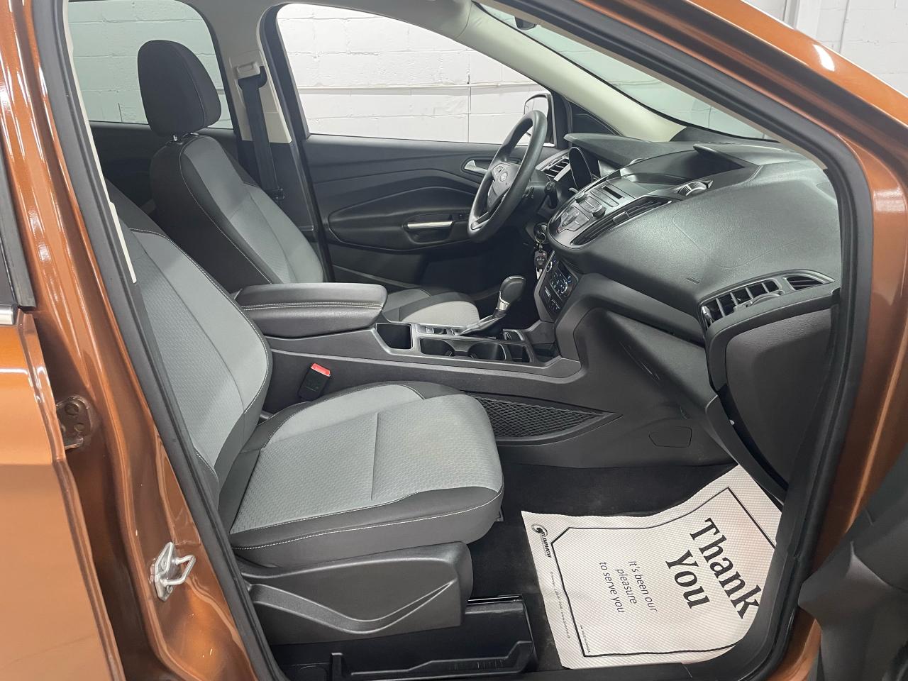 2017 Ford Escape SE Photo15