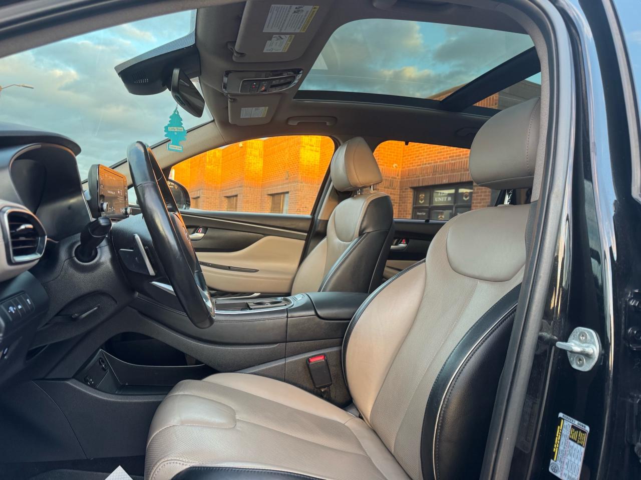 2021 Hyundai Santa Fe Preferred AWD w/Trend Package - Photo #8