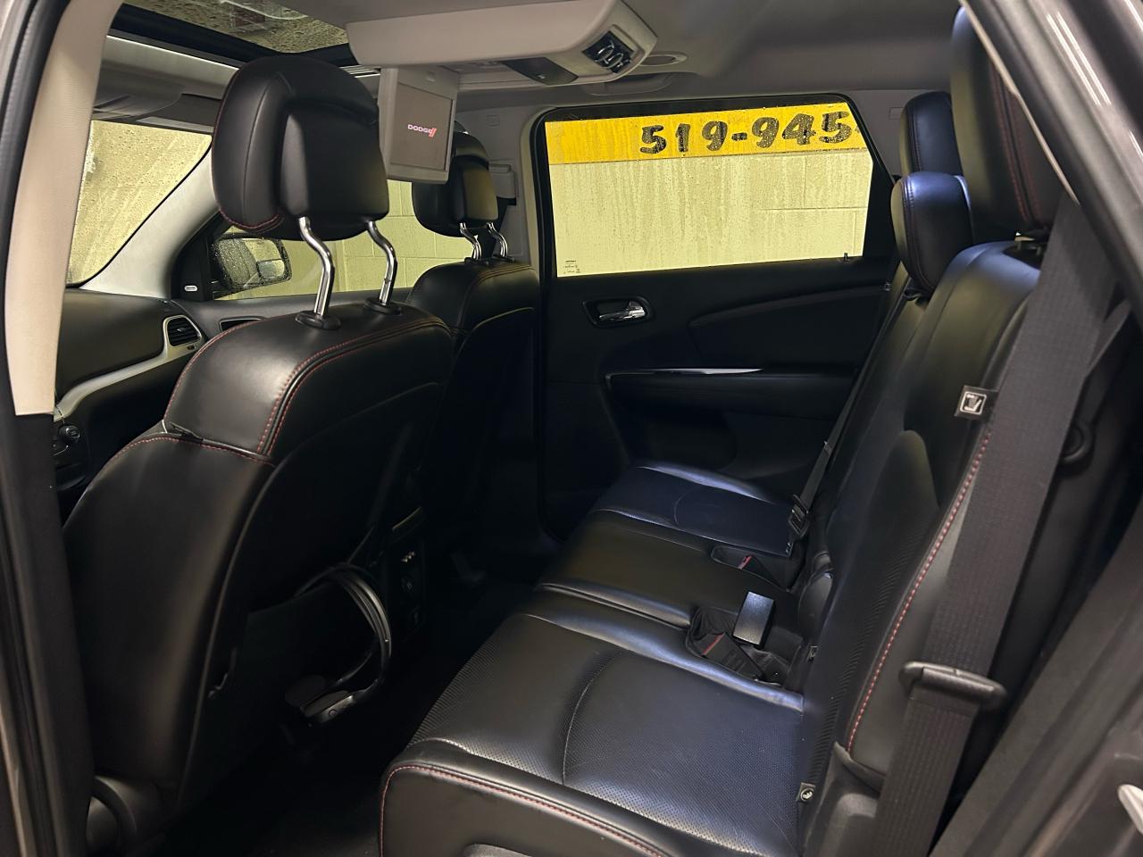 2015 Dodge Journey R/T Rallye - Photo #16