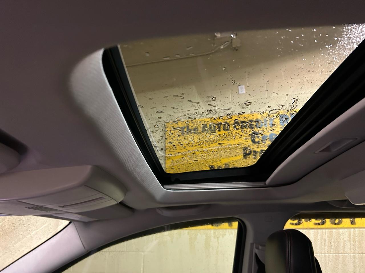 2015 Dodge Journey R/T Rallye - Photo #13