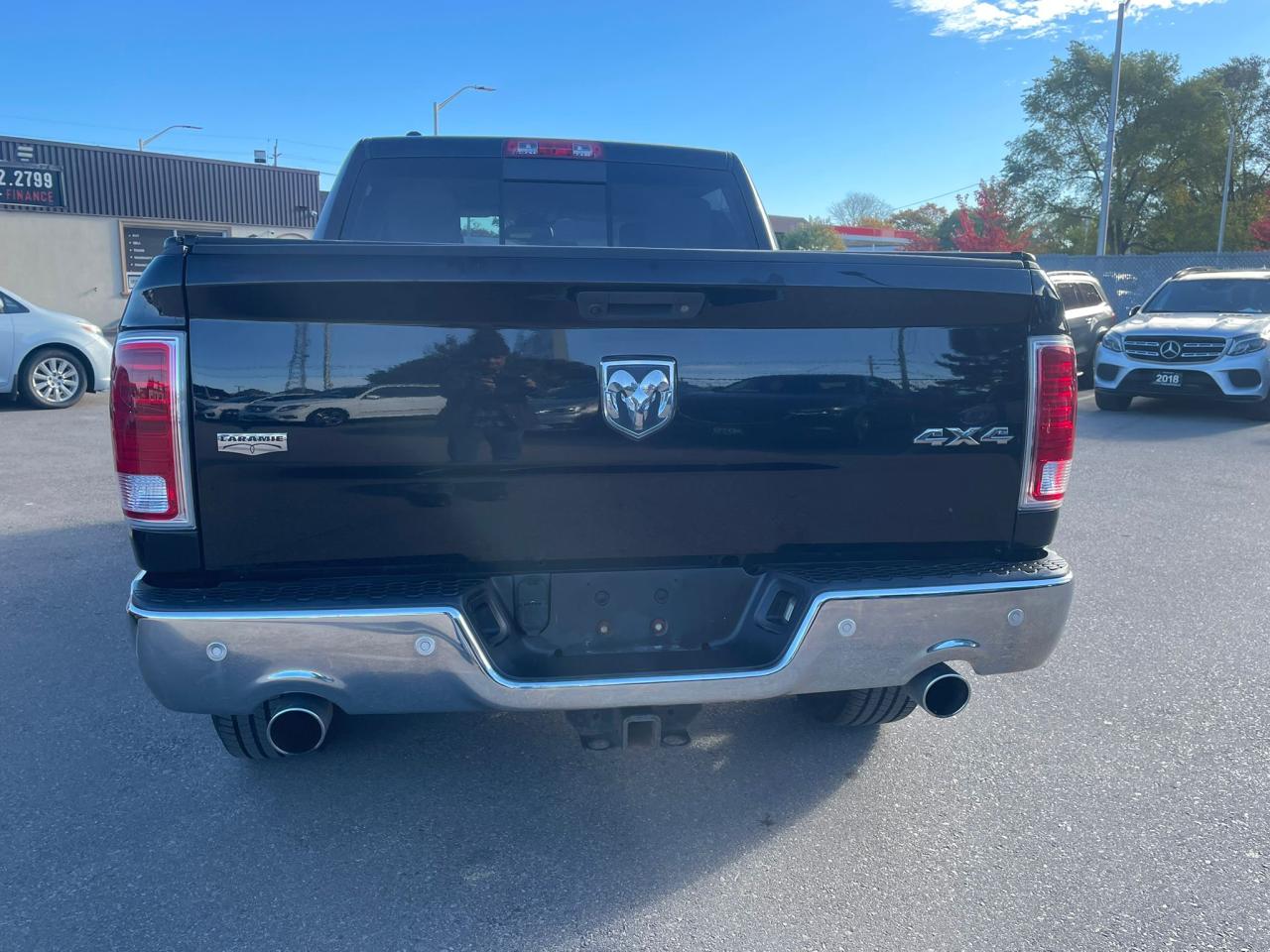 2015 RAM 1500 4WD Crew Cab 140.5" Laramie NAVIGATION LEATHER - Photo #9