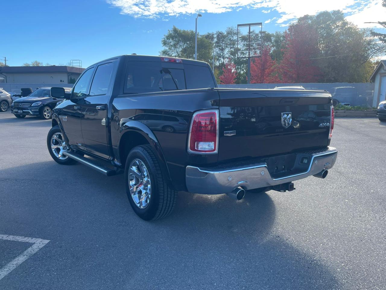 2015 RAM 1500 4WD Crew Cab 140.5" Laramie NAVIGATION LEATHER - Photo #7