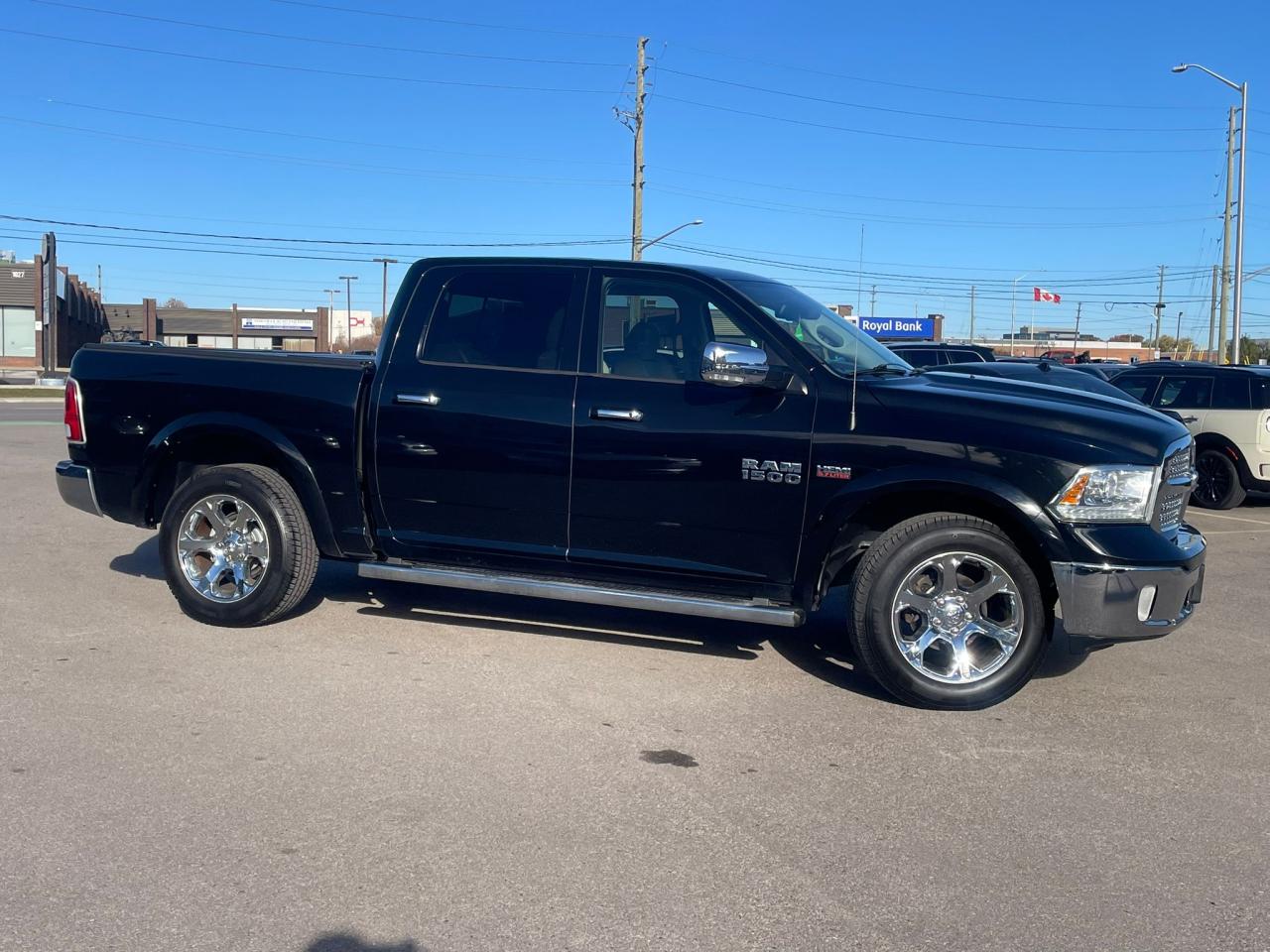 2015 RAM 1500 4WD Crew Cab 140.5" Laramie NAVIGATION LEATHER - Photo #15