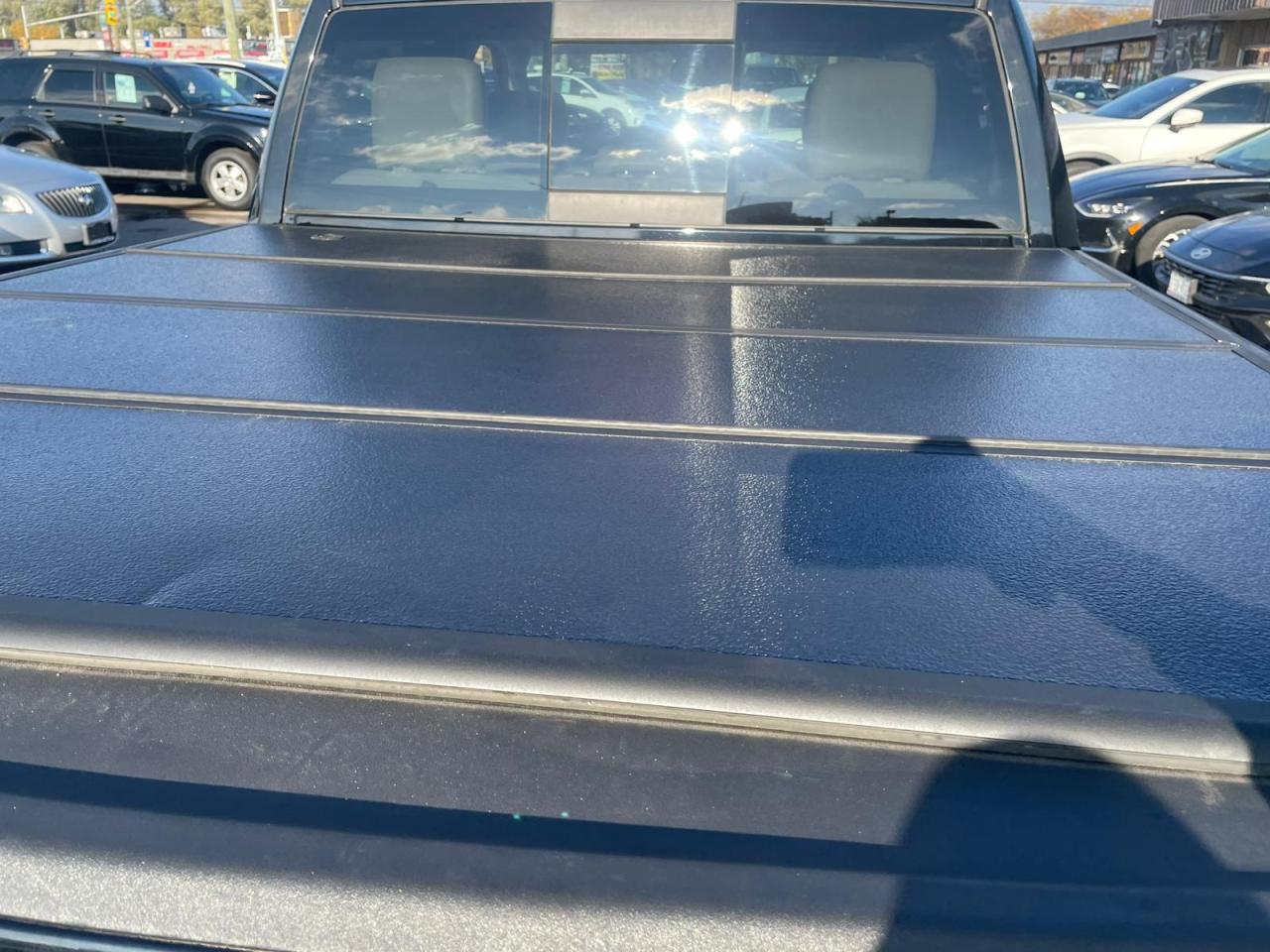 2015 RAM 1500 4WD Crew Cab 140.5" Laramie NAVIGATION LEATHER - Photo #24