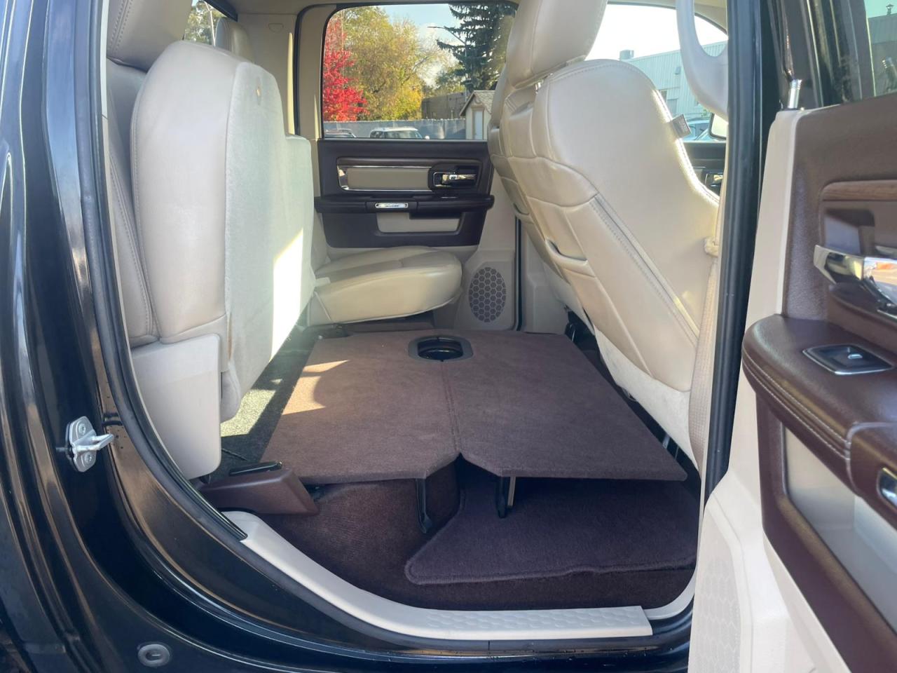 2015 RAM 1500 4WD Crew Cab 140.5" Laramie NAVIGATION LEATHER - Photo #35