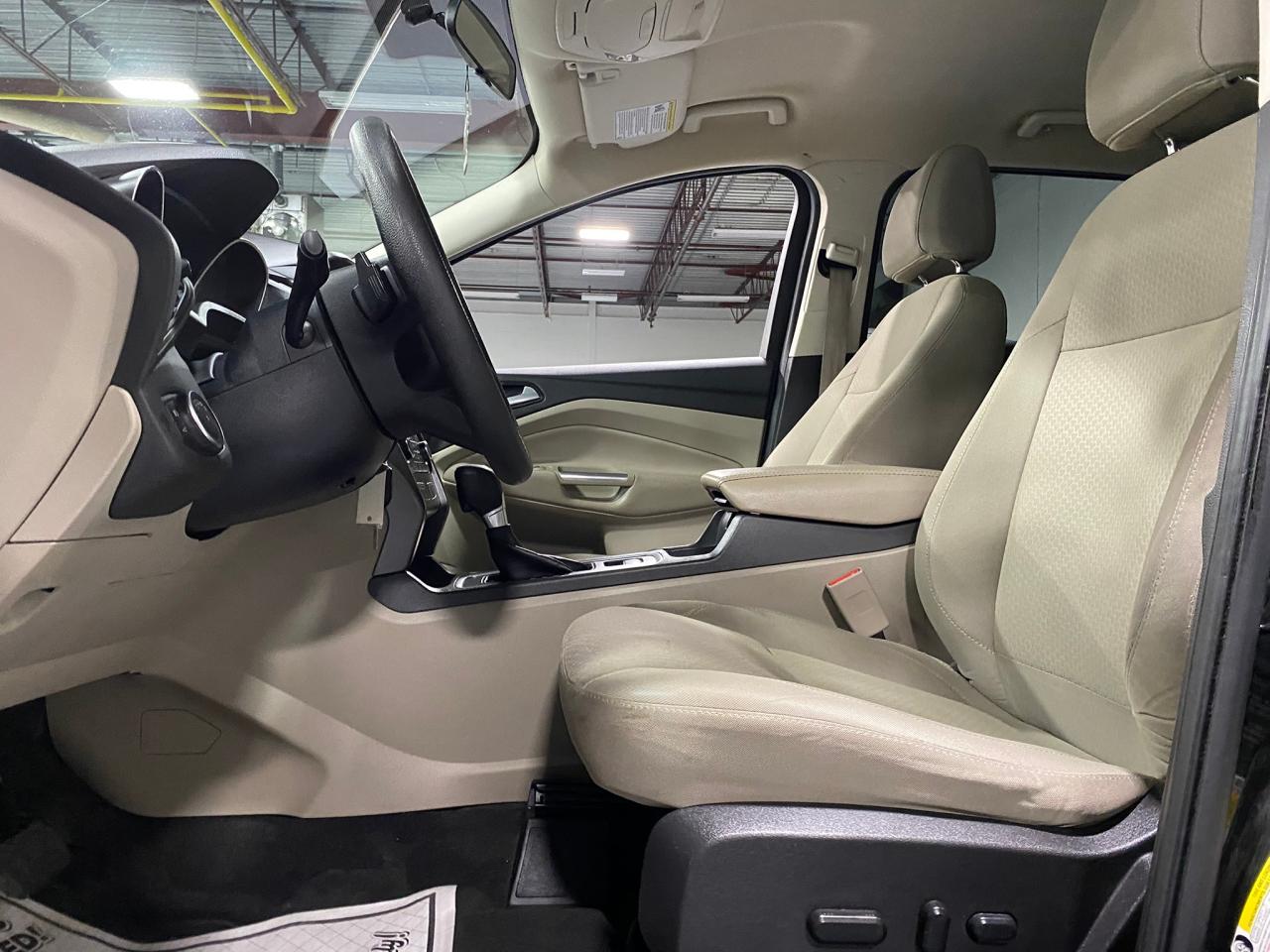 2017 Ford Escape 4WD 4dr SE - Photo #12