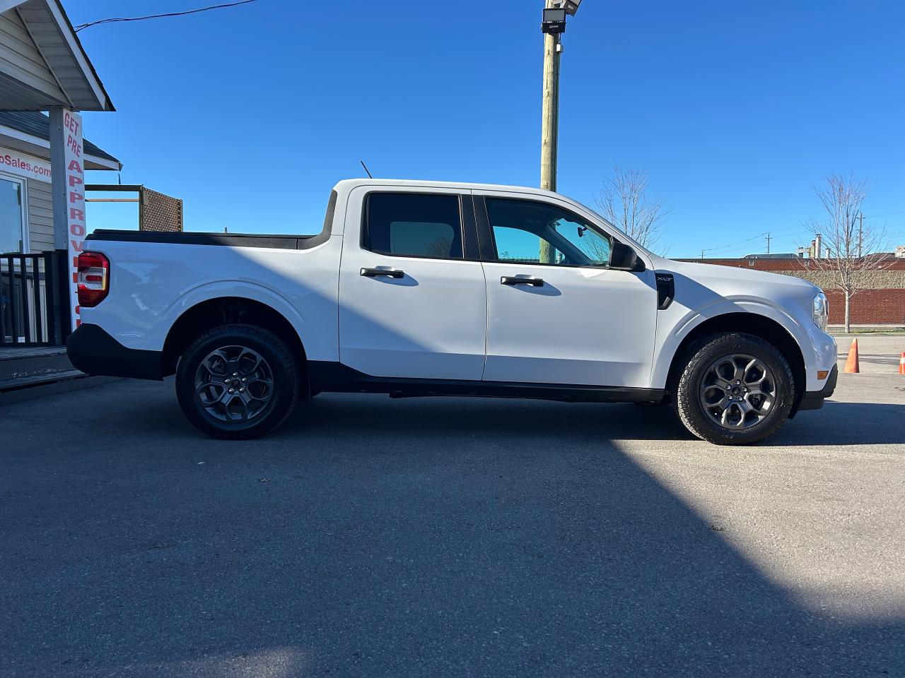 2023 Ford Maverick XLT Photo